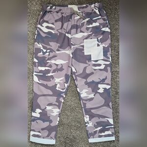 Daccla Womens Purple And Beige Camouflage Ankle Length Baggy Pants Size XL